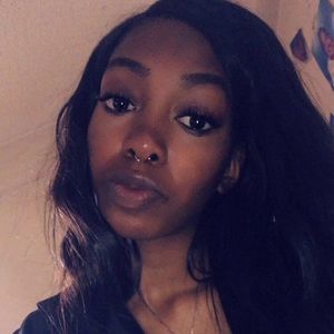 Meet your Posher, Shanette